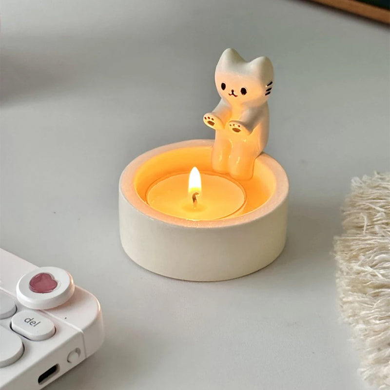 Kitten Candle Holder Cute Grilled Cat Aromatherapy Candle Holder Desktop Decorative Ornaments 
