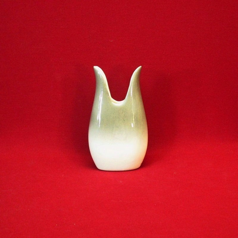 Expertly Handcrafted Stunning Alaska Seal Design Showcases Unique Vase