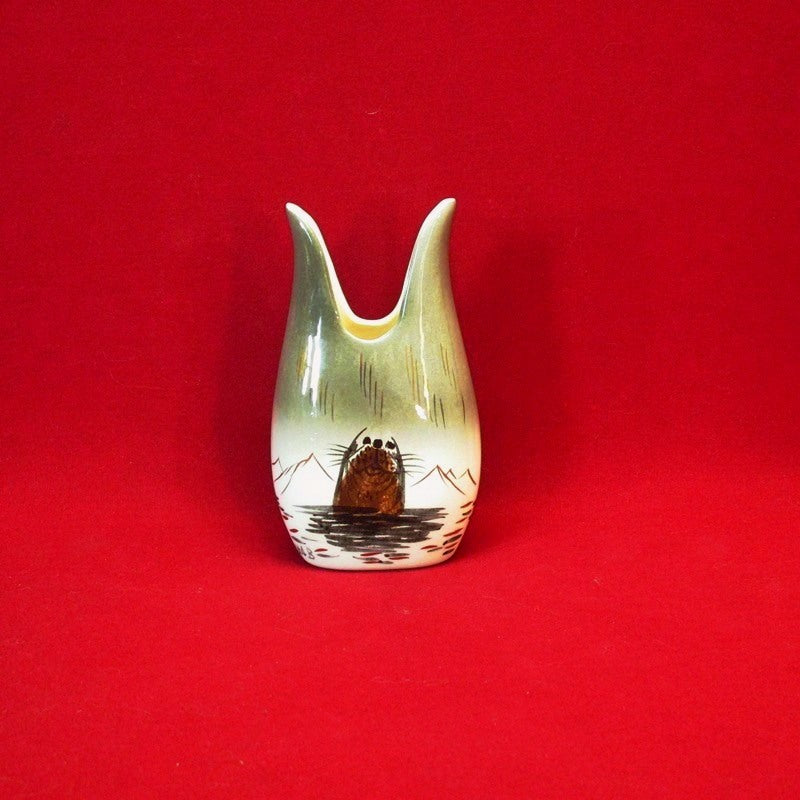 Expertly Handcrafted Stunning Alaska Seal Design Showcases Unique Vase