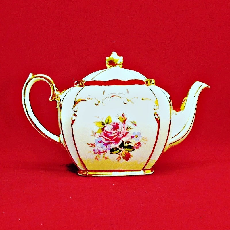 Beautiful Classic Floral Bouquet Sadler Cube Teapot