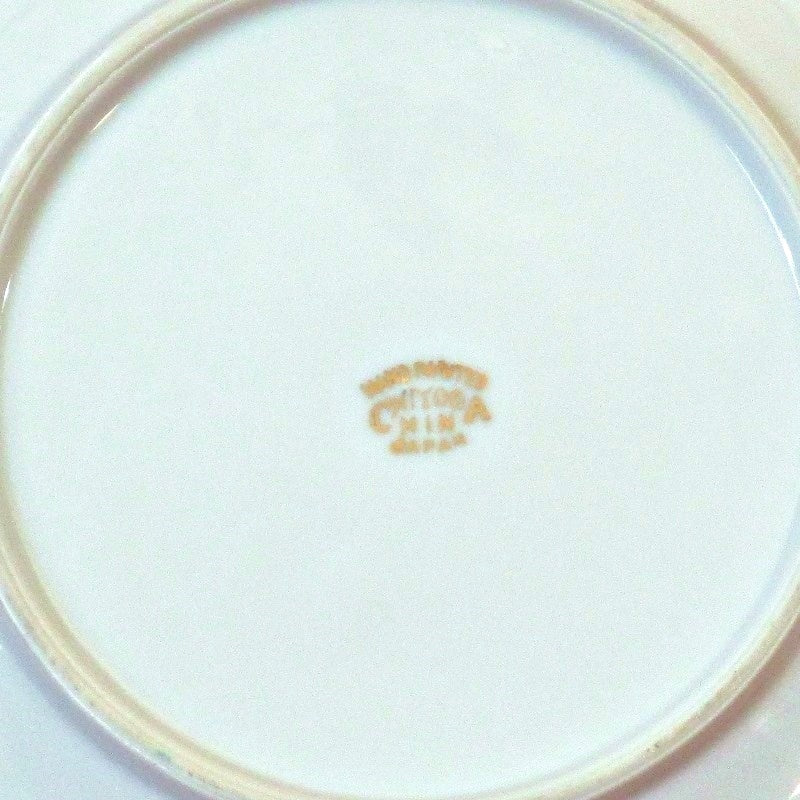 #collectible plates #floral design #porcelainart #finechina #craftsmanship #handpainted #redroses #scallopededge #goldtrim #stampedrosepattern #mintcondition #handpainted #redroses #vintageplates #scallopededge #goldtrim #collectiblechina #japaneseporcelain #antiquedinnerware #handcrafted #uniquedesign #vintagekitchenware #rosepattern #japanmade #finechina #decorativeplates #classicdinnerware