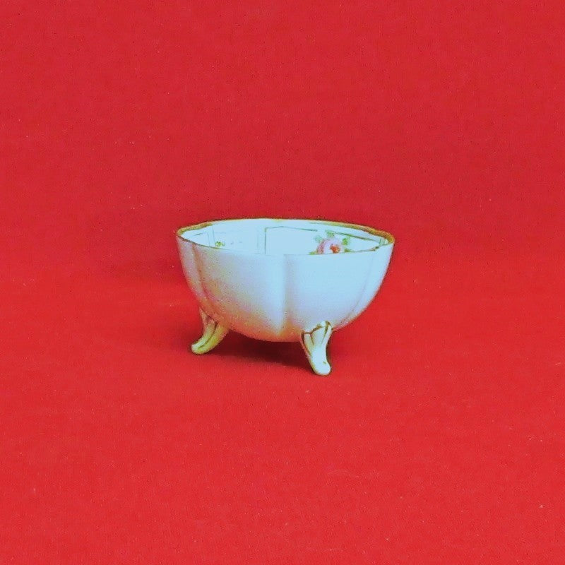 Antique Vintage Nippon Hand Painted with Gold Trim #ceramic #porcelain #clay #pottery