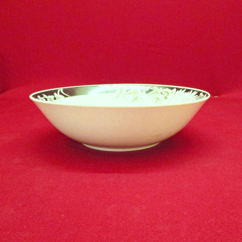 Collectibles Gorgeous Floral Pattern Serving Bowl