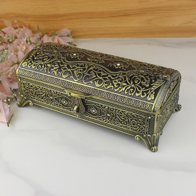 Europe Large size carved metal gold jewelry storage box tin box jewelry organizer desk organizer drawer organizers for gift