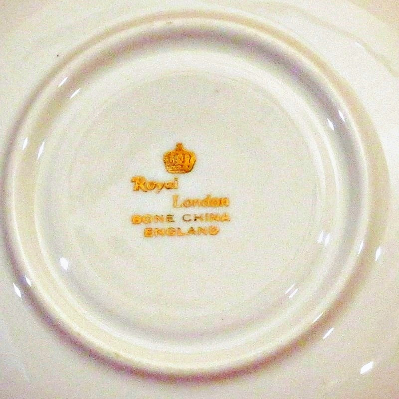 Cup/Saucer Set Bone China Saucer Antique Collectible Vintage