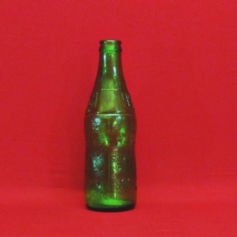 #Fresca #SodaPop #VintageSoda #Collectibles #SoftDrink #Retro #SodaBottle #Nostalgia #DrinkHistory #ClassicSoda #FrescaFans #SodaCollector #DrinkUp #Throwback