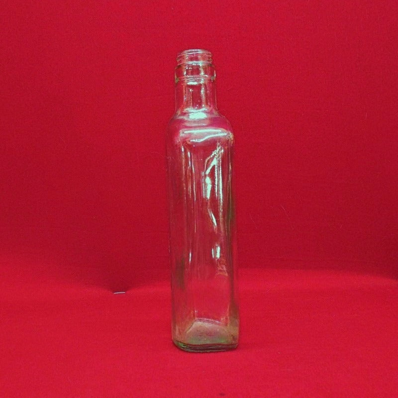 #Vintage #Antique #GlassBottle #Collectibles #Retro #HomeBar #Drinkware #VintageFinds #ClassicDesign #Nostalgia #Barware #MidCentury #UniqueItems #VintageStyle