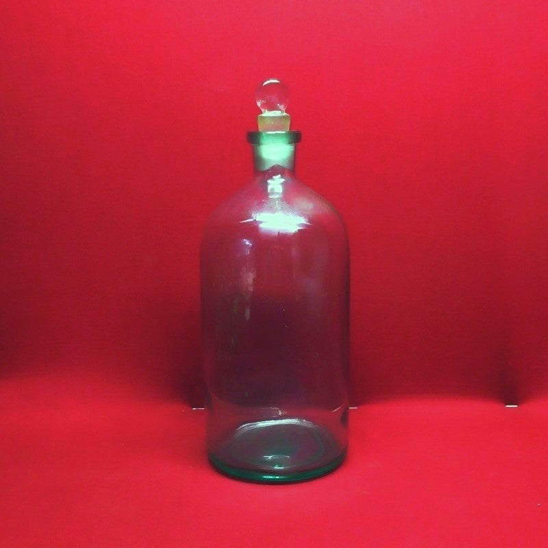 #VintageApothecary #PharmacyBottle #AntiqueBottles #VintageMedicines #CollectibleGlass #RetroPharmacy #HomeDecor #ApothecaryStyle #HerbalRemedies
