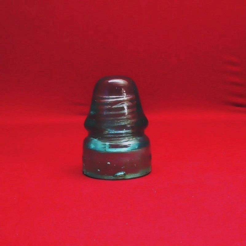 Hemingray – 9 Aqua Green Insulators