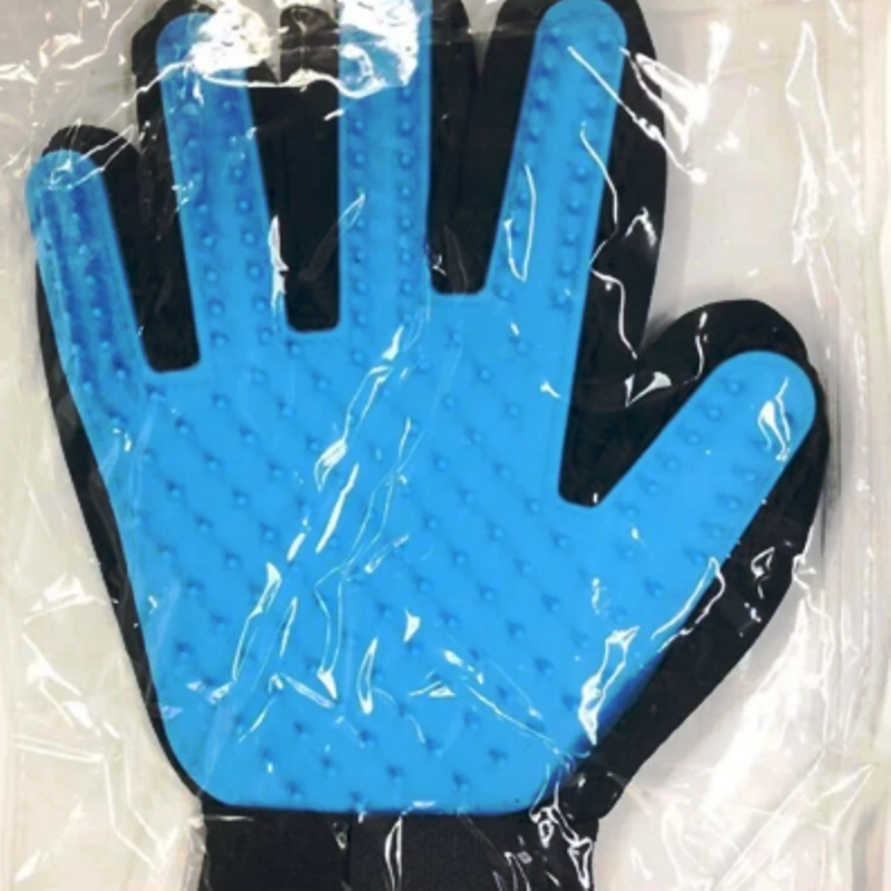 Hair De-Shedding Grooming Glove