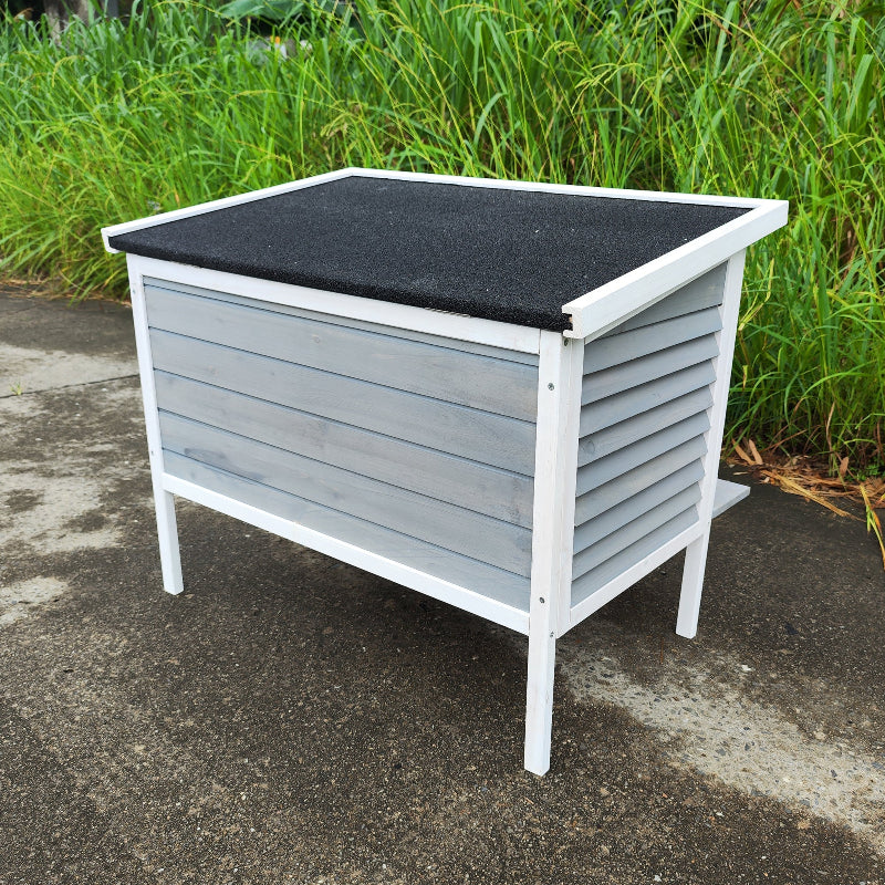 Outdoor Breathable Cat House for Outside Cats, Cat Shelter for Feral Cats with Escape Door, Porch Deck