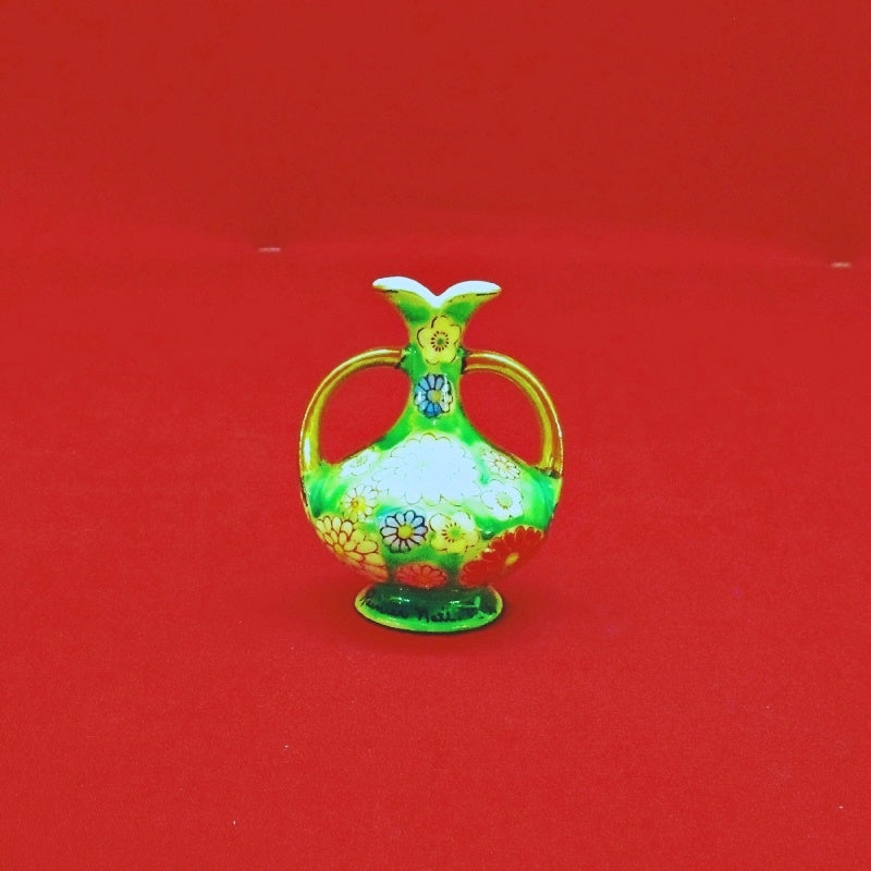 Small Japanese’s Porcelain Bud Vase - Great Deals Webstore