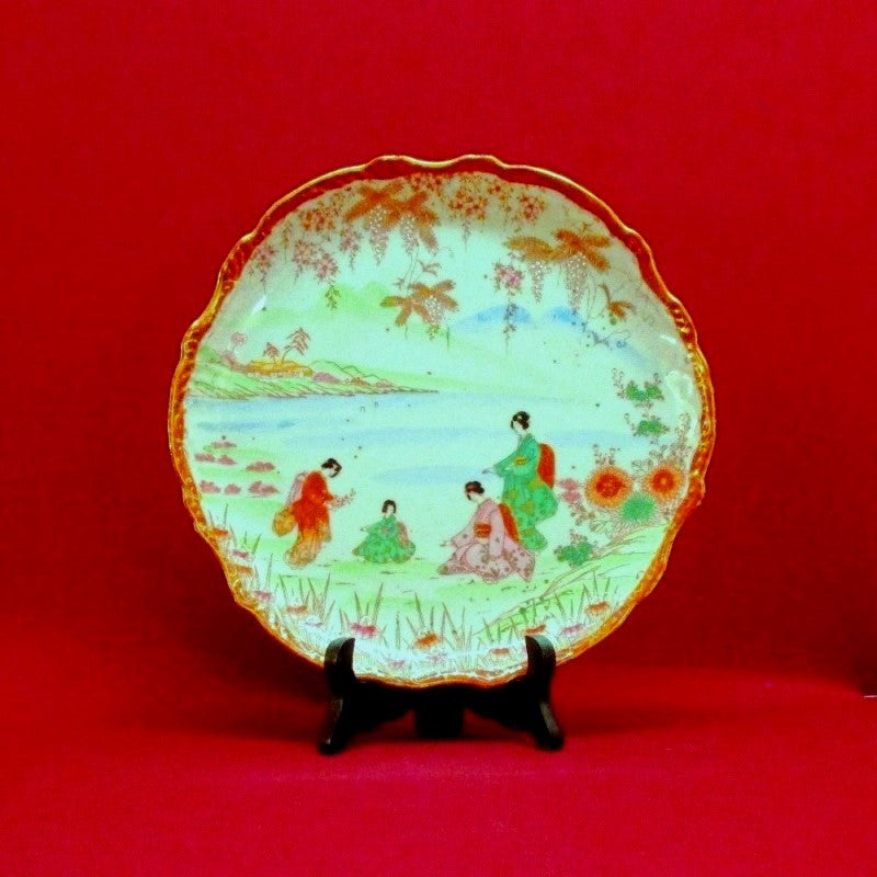 Japanese Geisha Girl Porcelain Plate - Great Deals Webstore