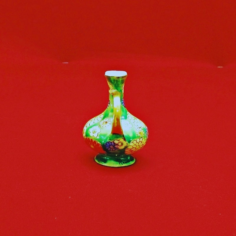 Small Japanese’s Porcelain Bud Vase - Great Deals Webstore